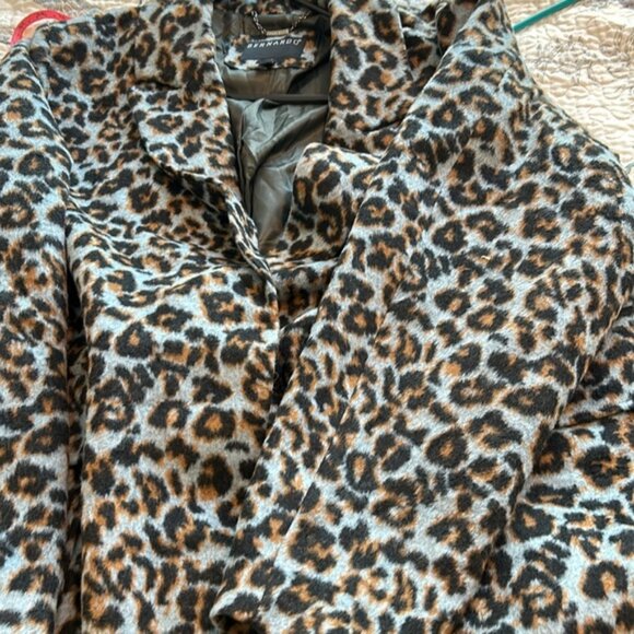 Bernardo Blue Leopard Coat Size 2X New Pockets Hidden Button Down Heavy - Picture 9 of 9